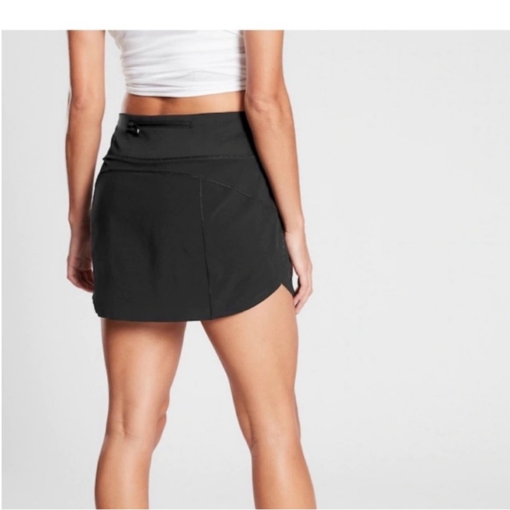 Athleta Run With It High Rise 14” Skort Black size XL